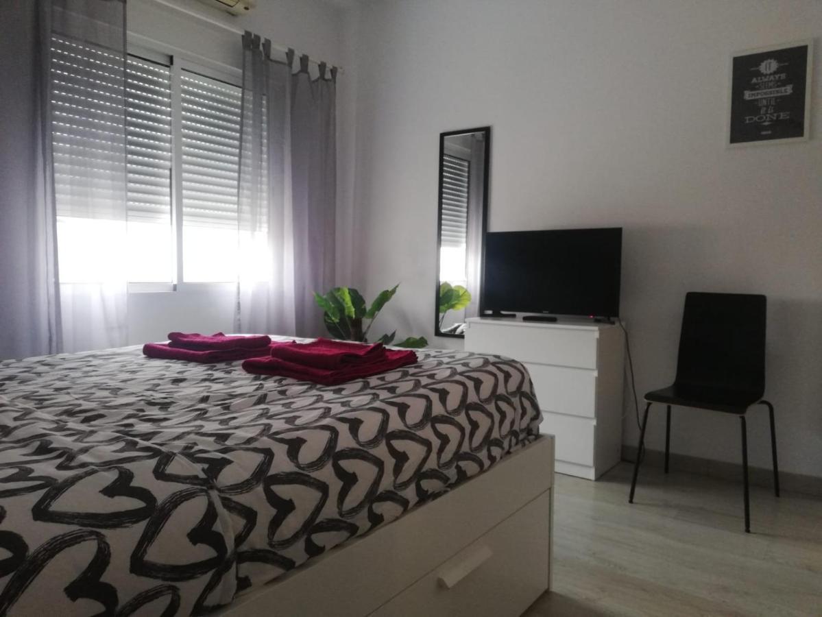 Apartamento Con Encanto "Larios Street" Apartman Málaga Kültér fotó