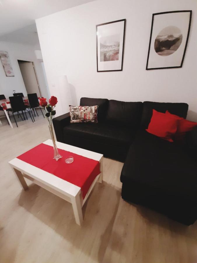 Apartamento Con Encanto "Larios Street" Apartman Málaga Kültér fotó