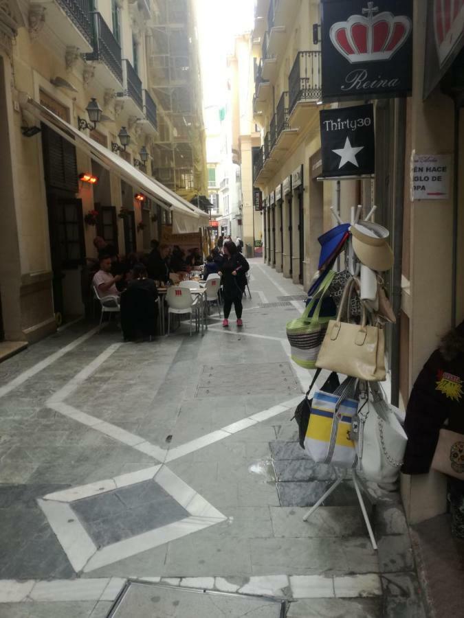 Apartamento Con Encanto "Larios Street" Apartman Málaga Kültér fotó